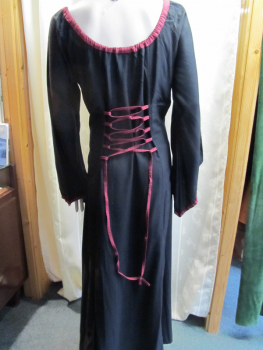 Ladies Medieval Dress Black